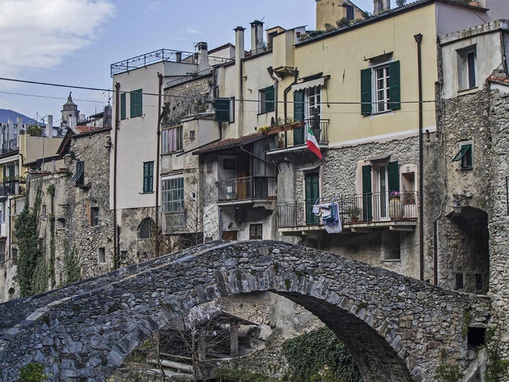 Zuccarello, village in Liguria things to do Italia.it